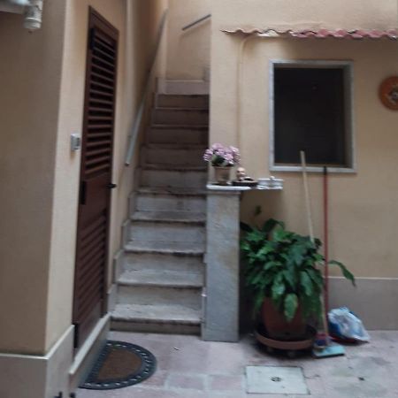 Casa Ale Bed & Breakfast Бриндизи Екстериор снимка