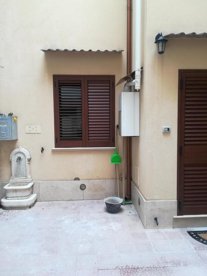 Casa Ale Bed & Breakfast Бриндизи Екстериор снимка